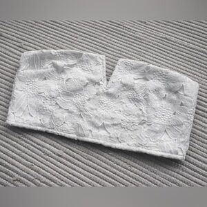 Tobi White Floral Lace Strapless Bustier Crop Top – Size XL (16)